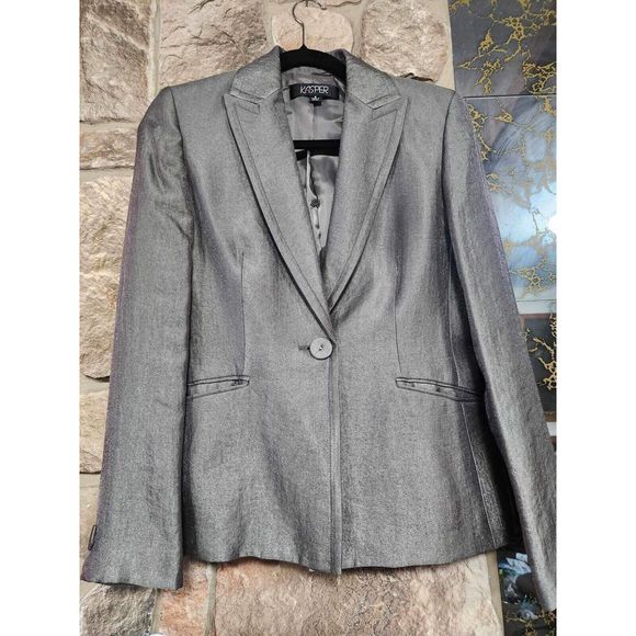 Kasper Jackets & Blazers - Kasper Women's One Button Mettalic Suit & Pants Set Size 6. B23